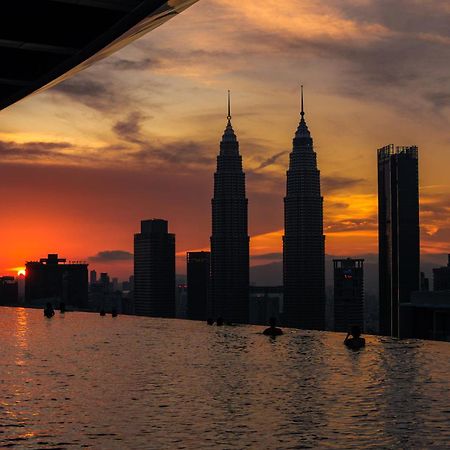 Eaton Residences Klcc By Plush 쿠알라룸푸르 외부 사진