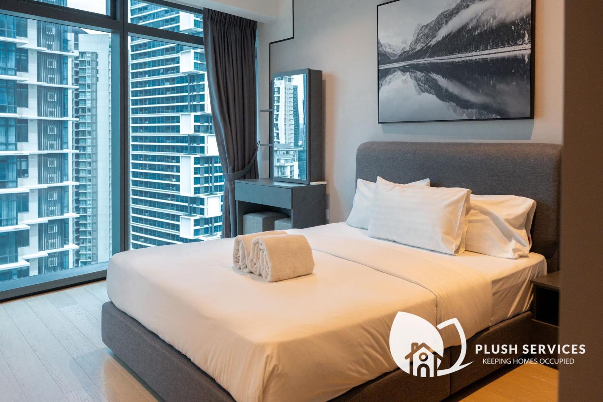 Eaton Residences Klcc By Plush 쿠알라룸푸르 외부 사진